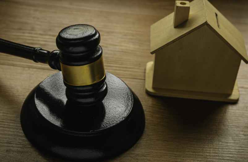 Vente aux enchères après liquidation judiciaire d’une maison : comment ça se passe ?-ENT Place