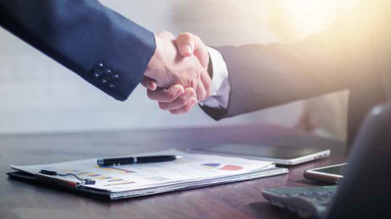 Intitulé du compte : définition, usage et différences avec le titulaire Entreprise Place